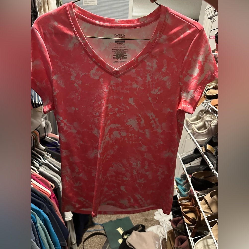 Danskin tee shirt